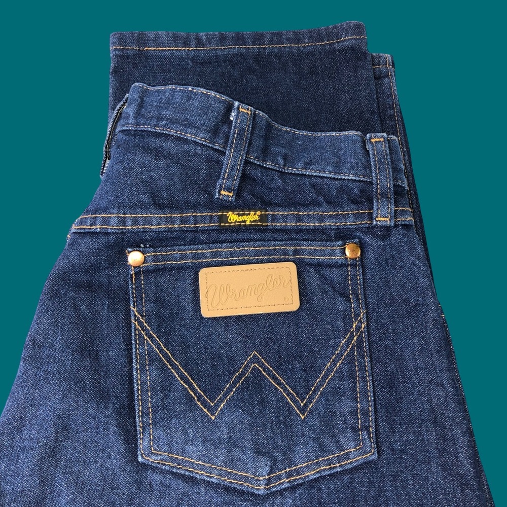Wrangler 13MWZPW Cowboy Cut Jeans Mens 33x32 Dark Wash Denim Straight Leg Rodeo